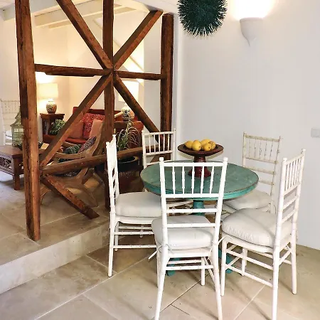 Two-bedroom In Appartement Lissabon